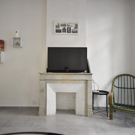 Le Central - T2 Proche Saint Charles Apartment Marseille Exterior photo